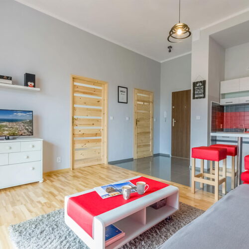 Apartament pentru 4 pers. (se inchirieaza doar integral)
