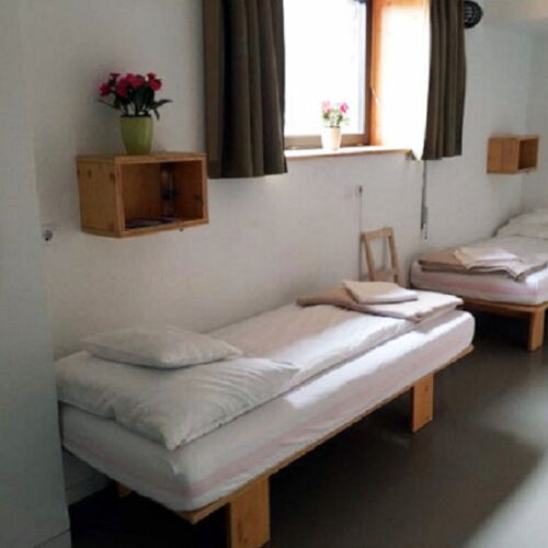 Erdgeschosses Barrierefreies Zweibettzimmer (Zusatzbett möglich)