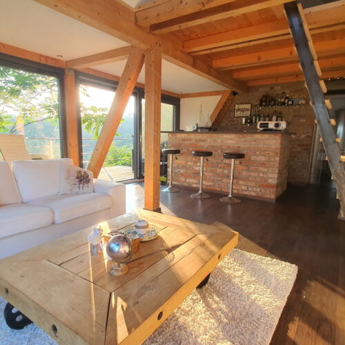 Casă de vară pentru 2 pers. (se inchirieaza doar integral)