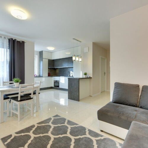 Apartament 4-osobowy z 2 pomieszczeniami sypialnianymi