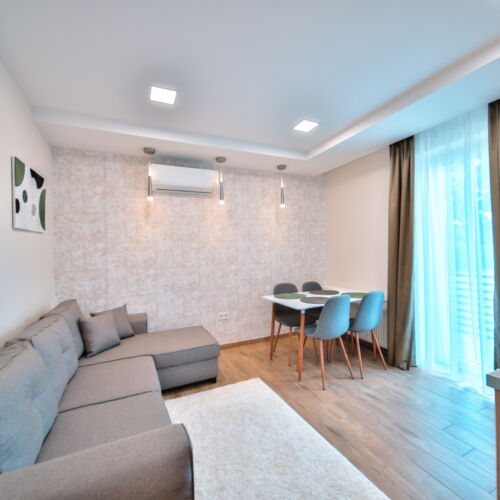 2-Zimmer-Apartment für 4 Personen Parterre mit Balkon