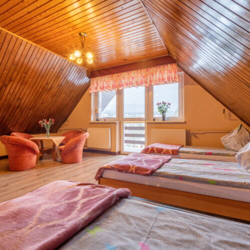 Upstairs 5 Person Room