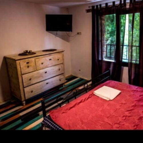 Camera dubla la etaj