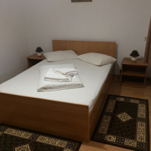 Camera dubla classic la parter