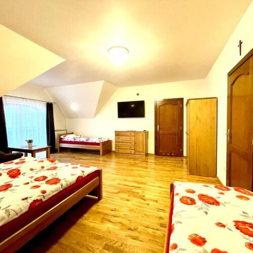 Pokój 3-osobowy  (możliwa dostawka)