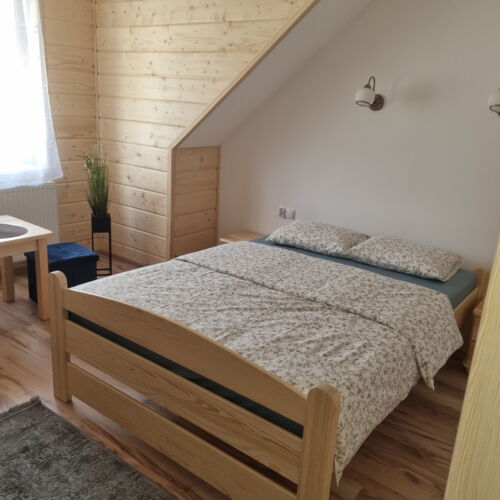 Pokój 2-osobowy na piętrze z widokiem na ogród