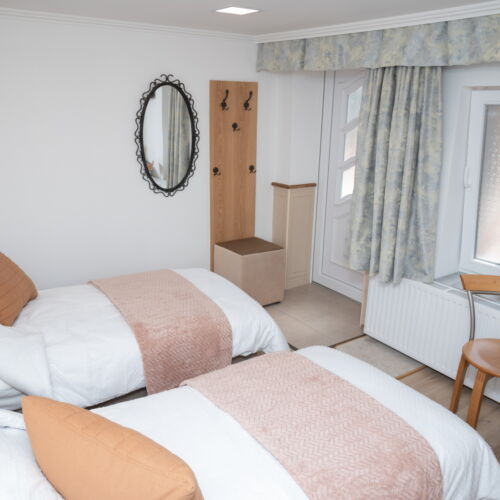 Ground Floor 1-Room Apartment for 2 Persons ensuite