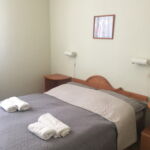 Komfort Apartman s manželskou postelí s 1 ložnicí v přízemí (s možností přistýlky)