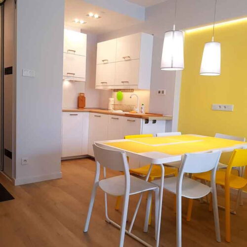 Apartament 4-osobowy z 2 pomieszczeniami sypialnianymi