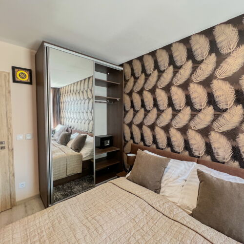 Upstairs Lux 2-Room Apartment for 5 Persons
