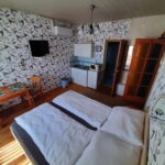 Apartmán lCD TV s manželskou posteľou s 1 spálňou s výhľadom na les