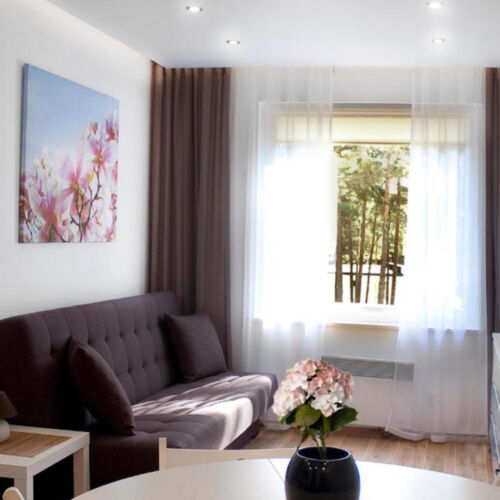 Apartament 4-osobowy na piętrze z widokiem na las z 2 pomieszczeniami sypialnianymi