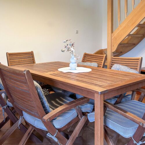 Casă de vară pentru 10 pers. (se inchirieaza doar integral)