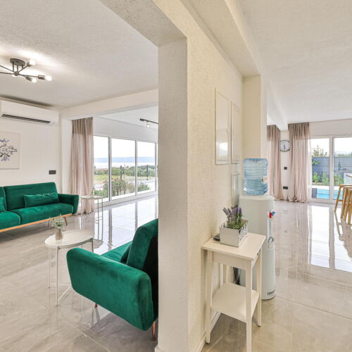 Summer House for 6 Persons