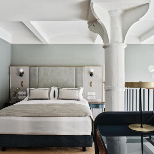 Apartament 2-osobowy Junior z antresolą z 1 pomieszczeniem sypialnianym