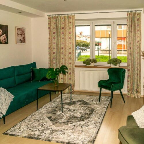 Apartament 4-osobowy z wanną z własną kuchnią z 2 pomieszczeniami sypialnianymi