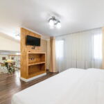 Rezydencja pokój 4-osobowy Deluxe z 2 pomieszczeniami sypialnianymi