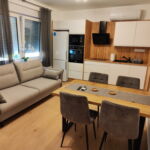 3-Zimmer-Apartment für 6 Personen mit Klimaanlage und Eigener Küche