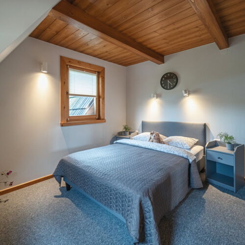 Apartament 4-osobowy na piętrze z 2 pomieszczeniami sypialnianymi