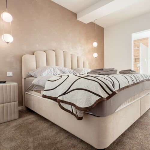 Vila deluxe design pentru 6 pers. (se inchirieaza doar integral)