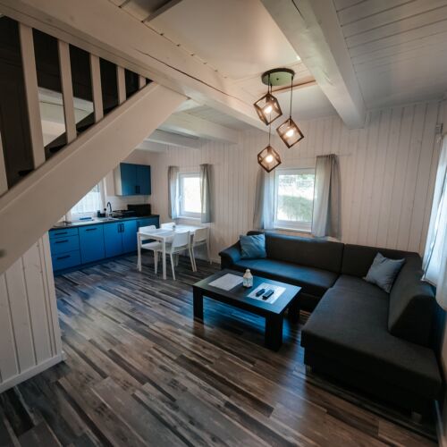 Mountain View Family Holiday Home for 8 Persons