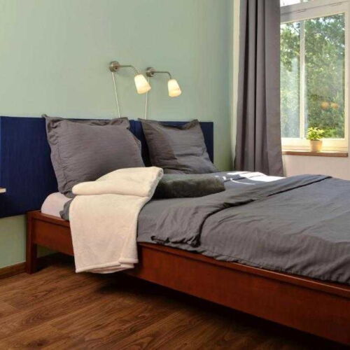 Apartament 3-osobowy z prysznicem z aneksem kuchennym z 1 pomieszczeniem sypialnianym (możliwa dostawka)