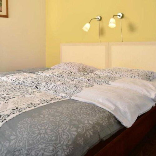 Apartament 5-osobowy z balkonem z prysznicem z 2 pomieszczeniami sypialnianymi