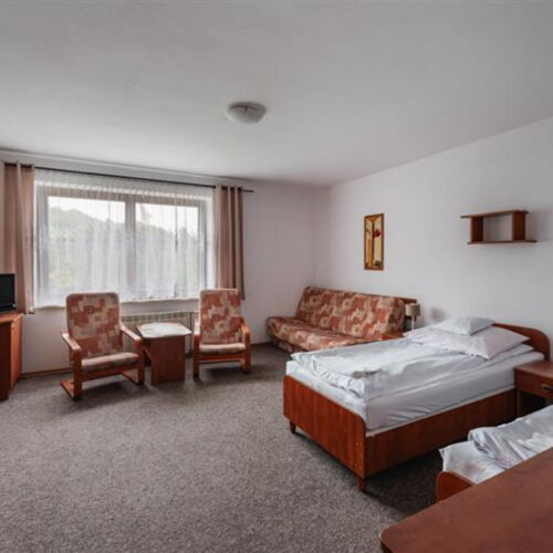 Pokój 4-osobowy z widokiem na góry