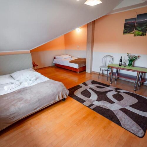 2-Room Apartment for 7 Persons