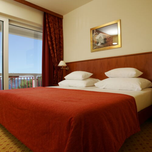 Sea View 1-Room Balcony Suite for 2 Persons