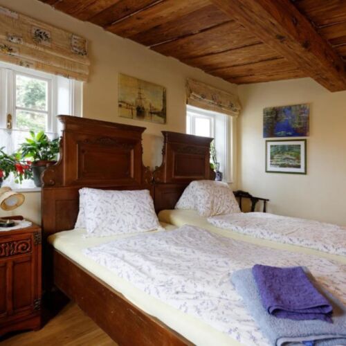 2-Room Apartment for 5 Persons with Shower and Kitchenette