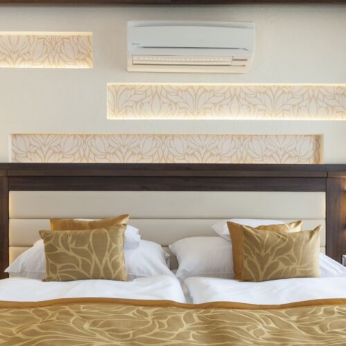 Camera dubla economy cu vedere panoramică lateral