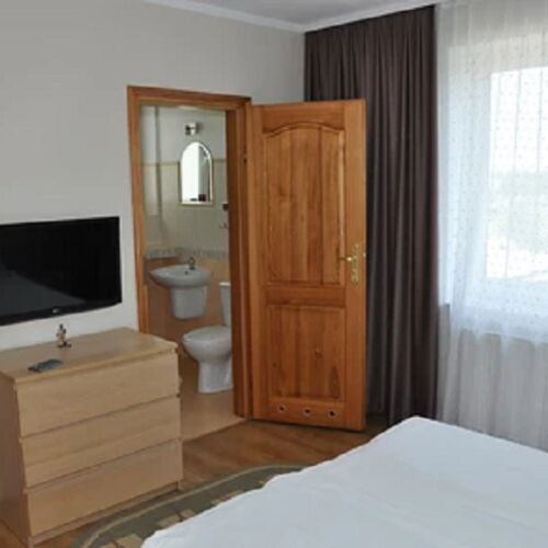 Camera dubla standard la etaj