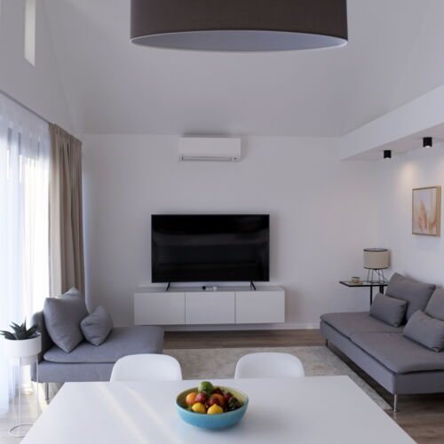 View to the Lake Upstairs 2-Room Apartment for 4 Persons