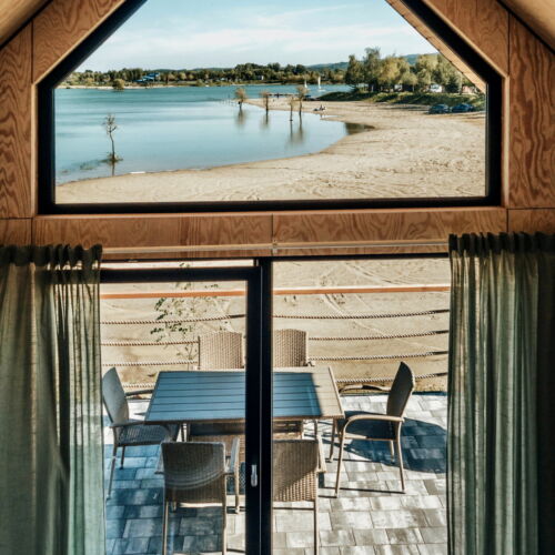 Casa de vacanta pentru 8 pers. (se inchirieaza doar integral)