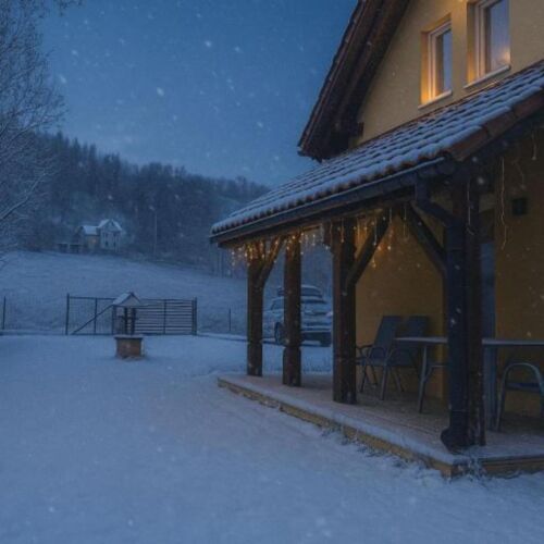 Garden View Holiday Home for 9 Persons