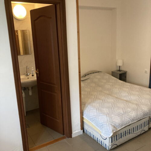 Ground Floor Twin Room ensuite