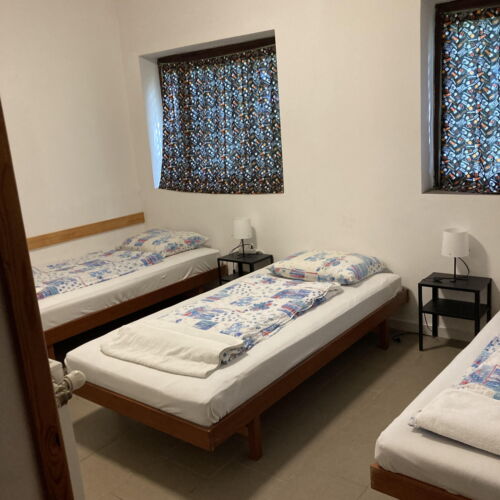 Ground Floor Triple Room with Shared Bathroom