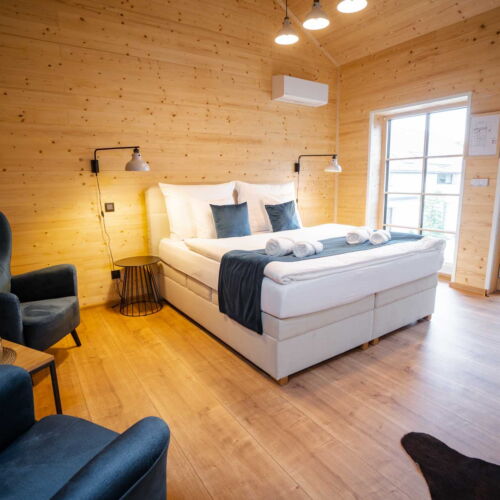 Air Conditioned Apartment for 2 Persons with Shower