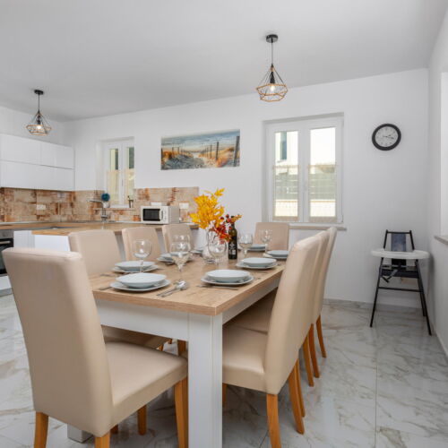 Chata (jako celek) pro 10 os.