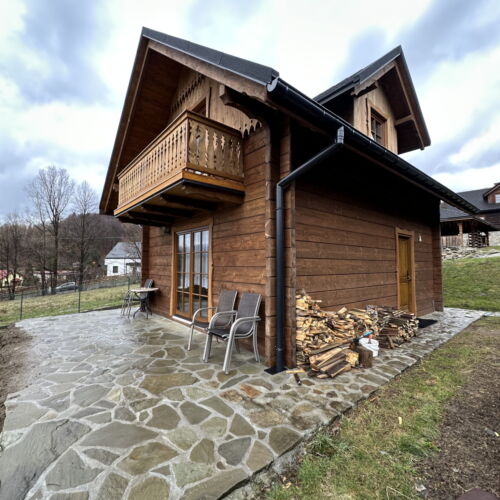 Domek drewniany 9-osobowy 