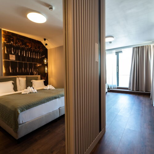 Penthouse Design Suita s manželskou postelí s 1 ložnicí