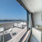 Executive 2-Zimmer-Suite für 4 Personen mit Aussicht auf das Meer