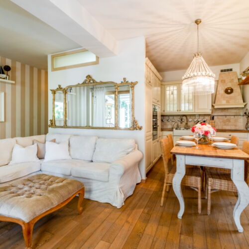 Premium Apartment for 4 Persons with Garden