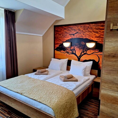 Apartament la etaj cu vedere spre parc cu 1 camera pentru 6 pers.