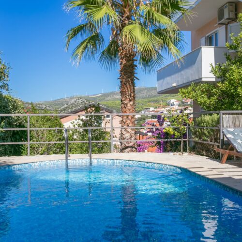 Sea View 1-Room Air Conditioned Apartment for 4 Persons A-14409-b