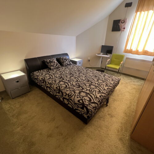 Apartament 6-osobowy na poddaszu Komfort z 3 pomieszczeniami sypialnianymi