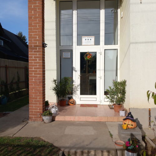 Basement Family Apartment for 6 Persons