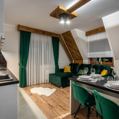 Apartament 4-osobowy z 2 pomieszczeniami sypialnianymi