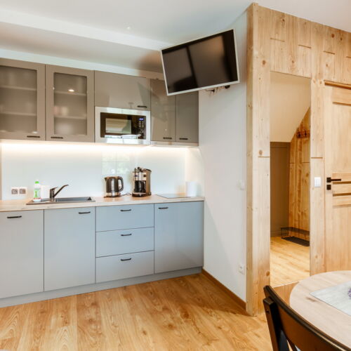 Apartament 4-osobowy na piętrze z balkonem